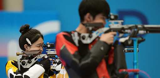 Olympics-Shooting-Chinese teen duo gun down first gold in Paris