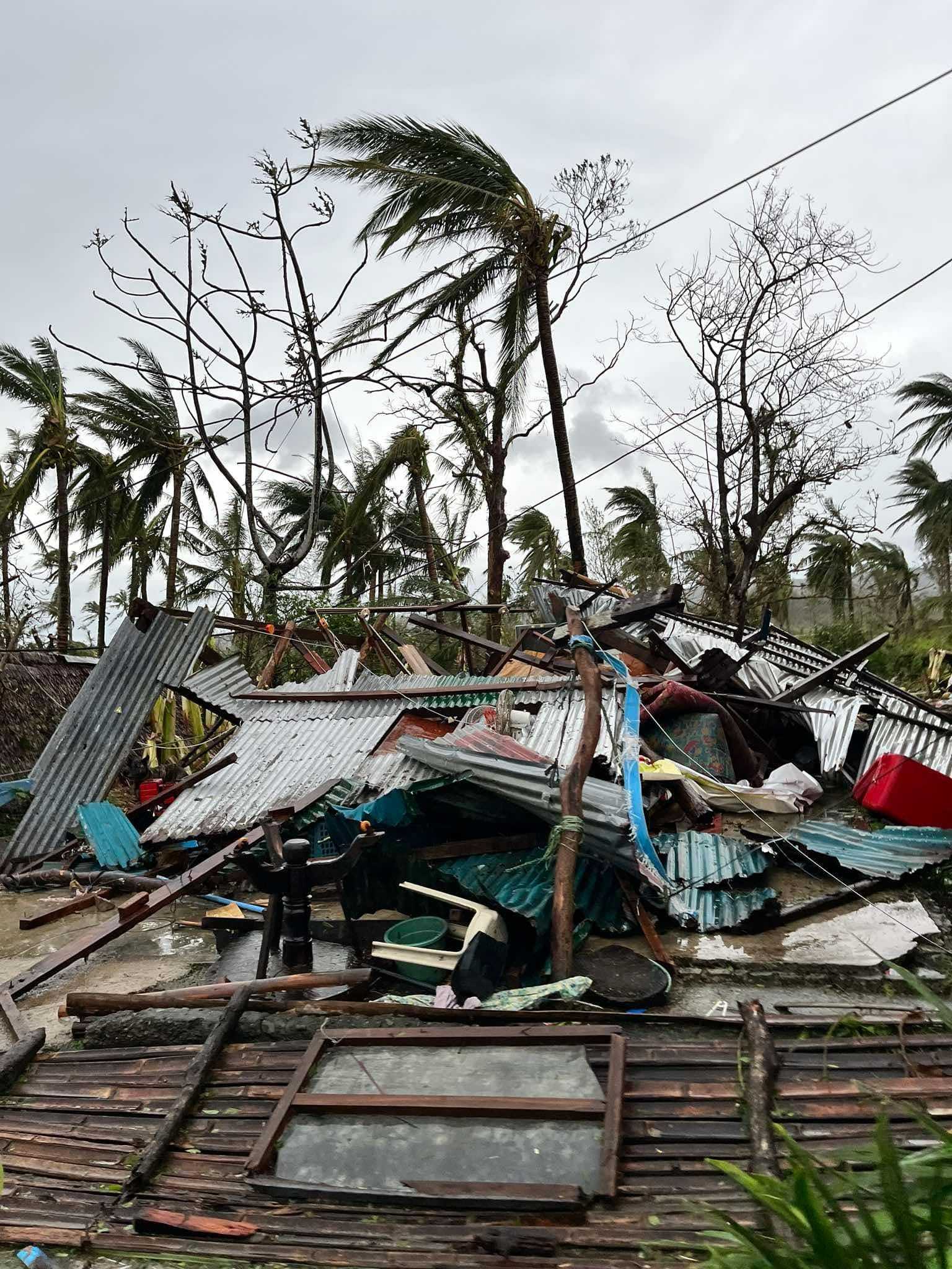 Panganiban, Catanduanes devastated by Super Typhoon Pepito, homes severely damaged