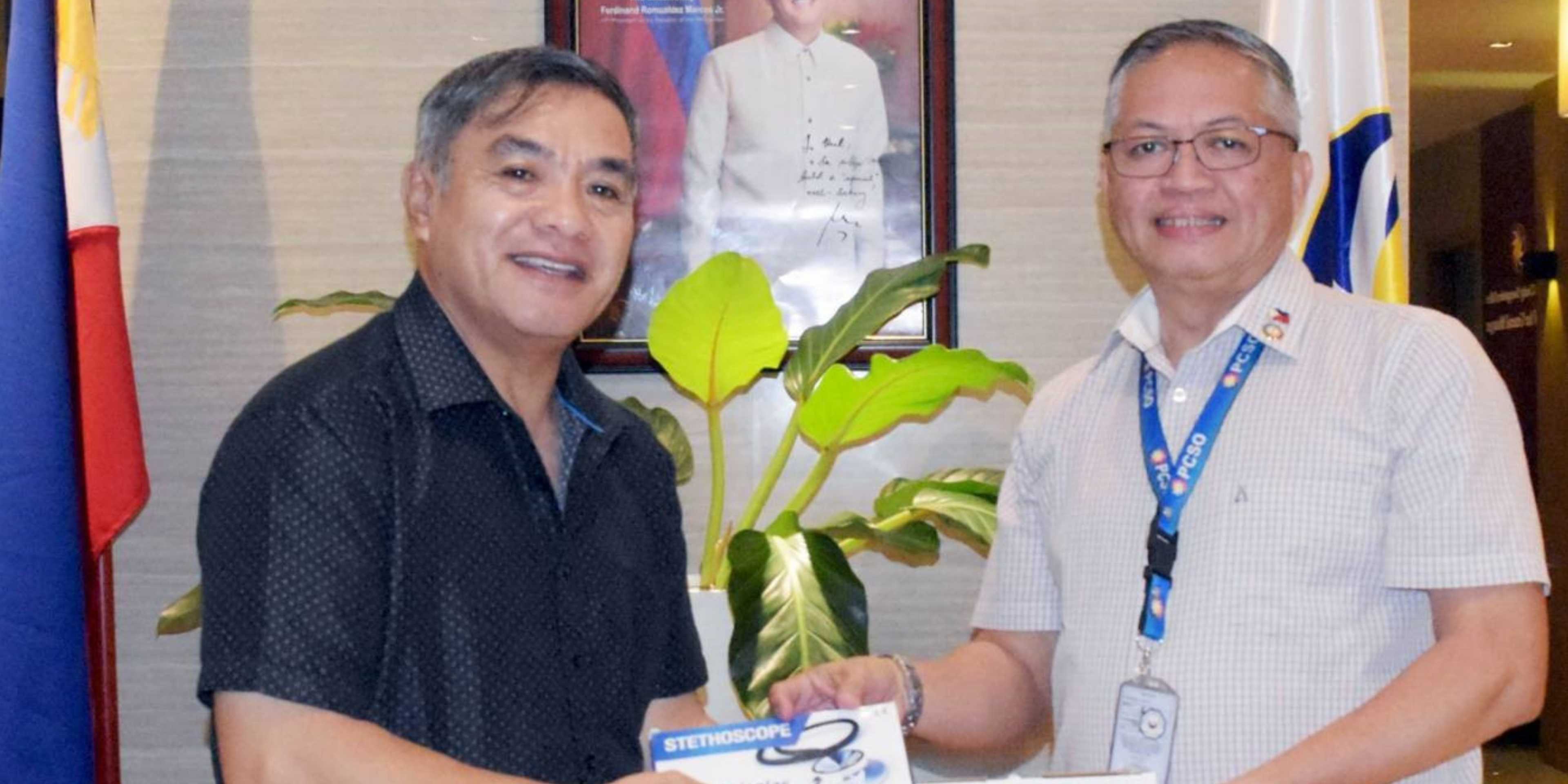 PCSO delivers medical equipment to Atok, Benguet