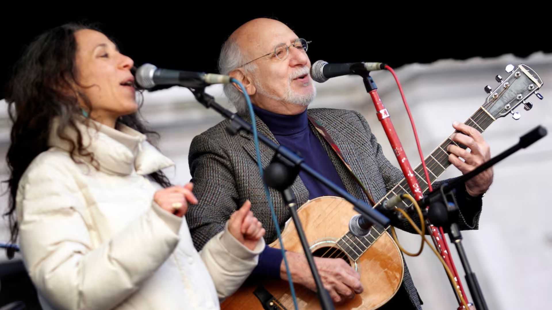 Peter Yarrow of 60s folk trio Peter, Paul and Mary dies at 86