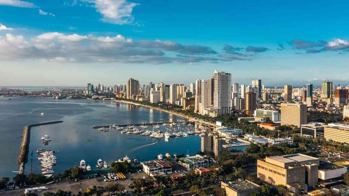 Philippine economy swells by 5.7% despite El Niño
