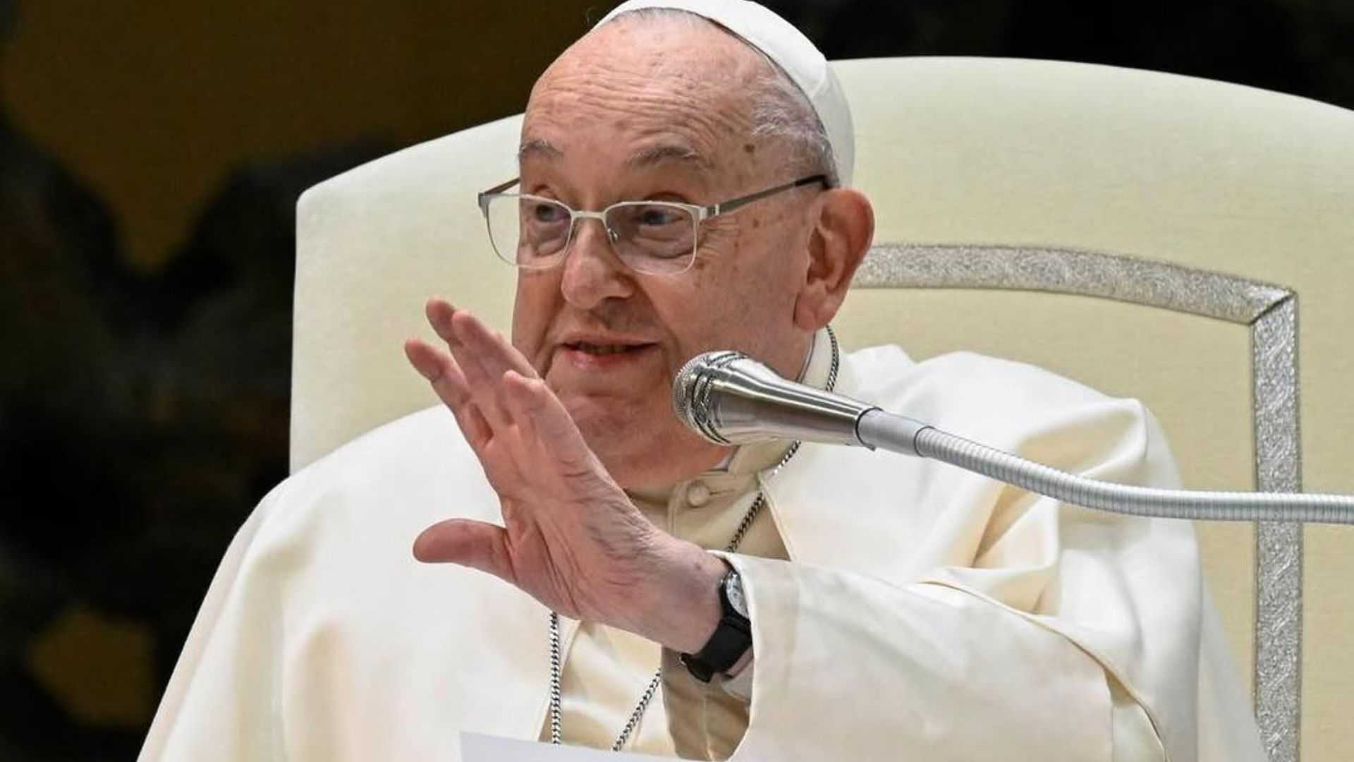 Pope Francis admitted to hospital for bronchitis treatment