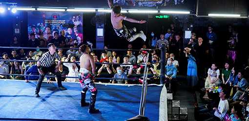 Pro wrestlers return to China as global bouts resume after pandemic