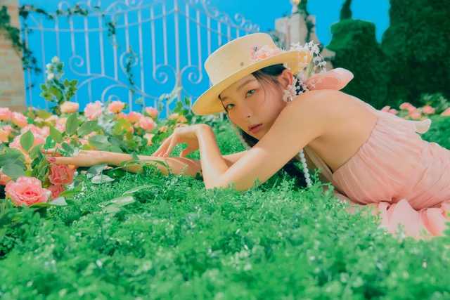 Red Velvet's Seulgi to release solo album next month