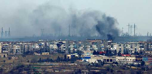 Russia pushes to capture Ukraine's Soledar amid fierce fighting