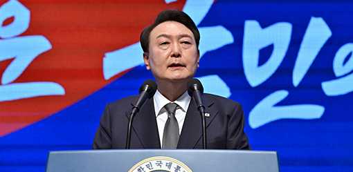 S.Korea's Yoon says cooperation with US, Japan key to overcoming N.Korea threats