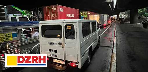 SLEX gridlock reaches EDSA