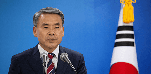 South Korea's ambassador to Australia says he's cooperating with graft probe