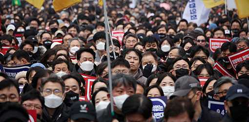 South Korea's doctors plan June 18 strike to protest reforms