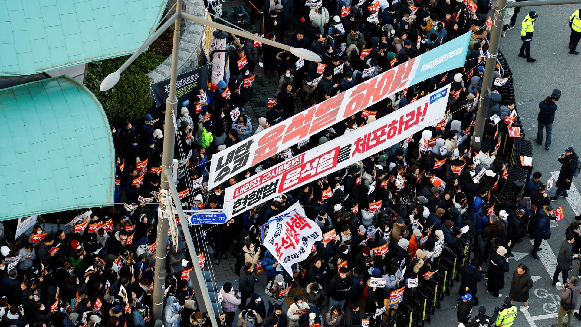 South Korea's tourism, soft power gains, at risk from extended political crisis