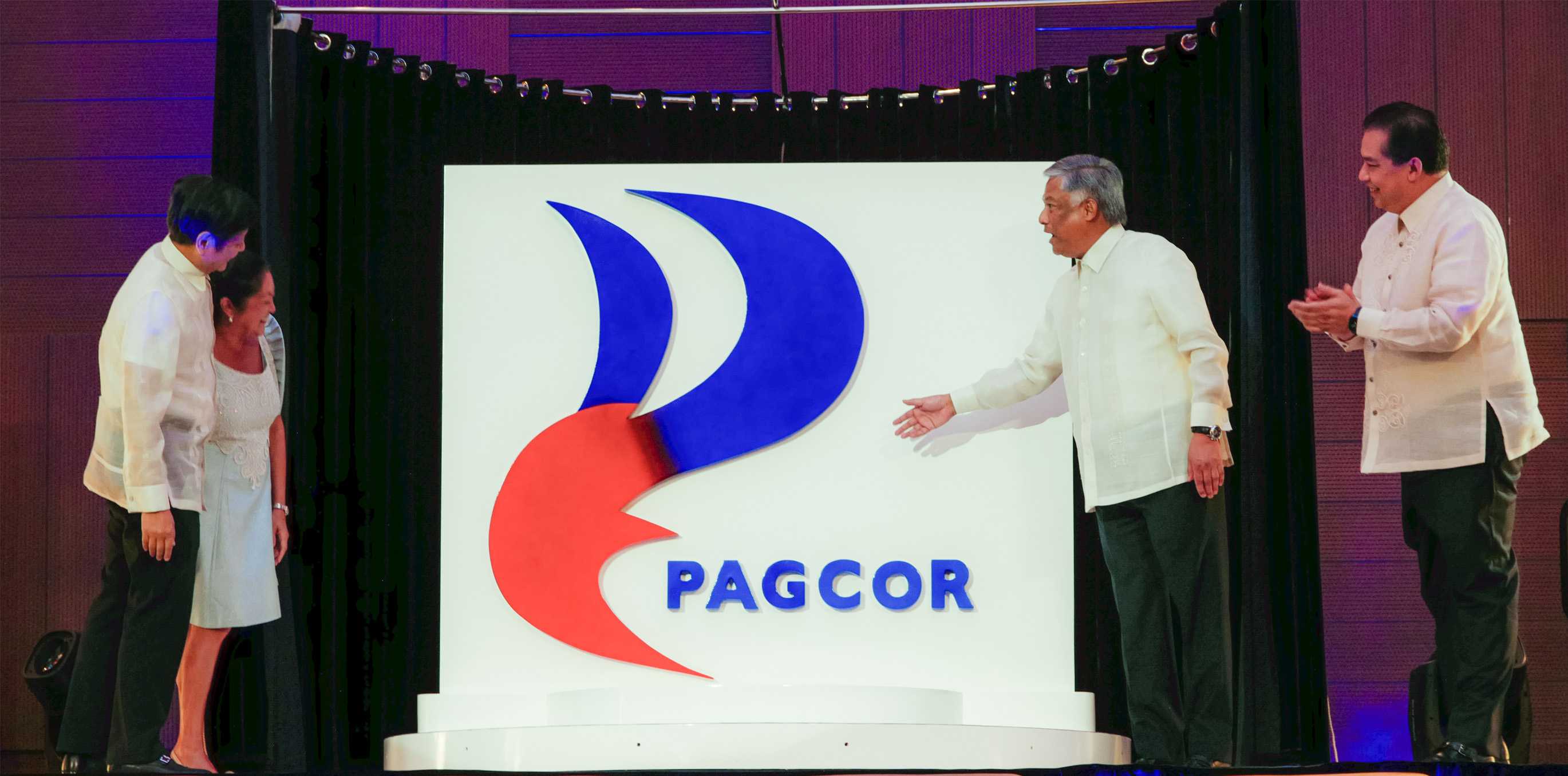 Tengco says 'not affected' amid PAGCOR new logo criticisms