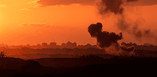 U.S. forces under fire in Middle East as America slides towards brink