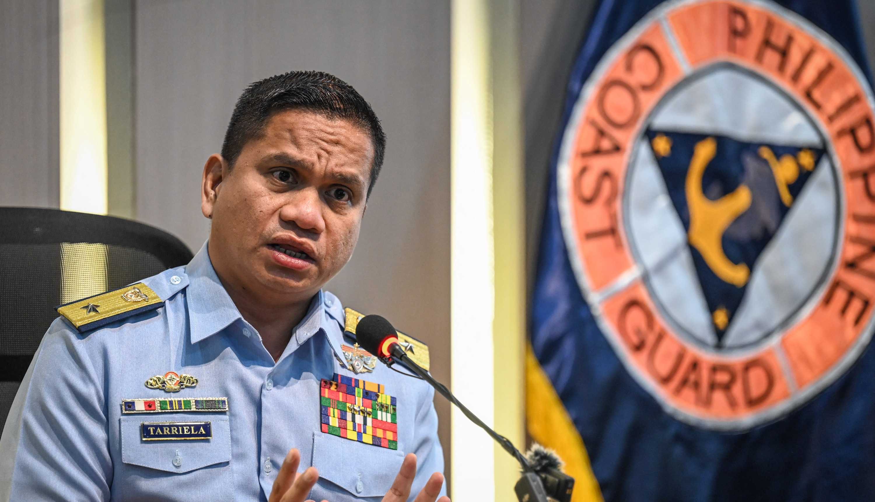 US backs Philippines over China despite reef pullout