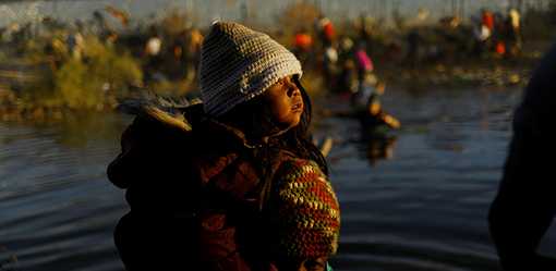 US, Mexico agree to strengthen efforts to curb record migration