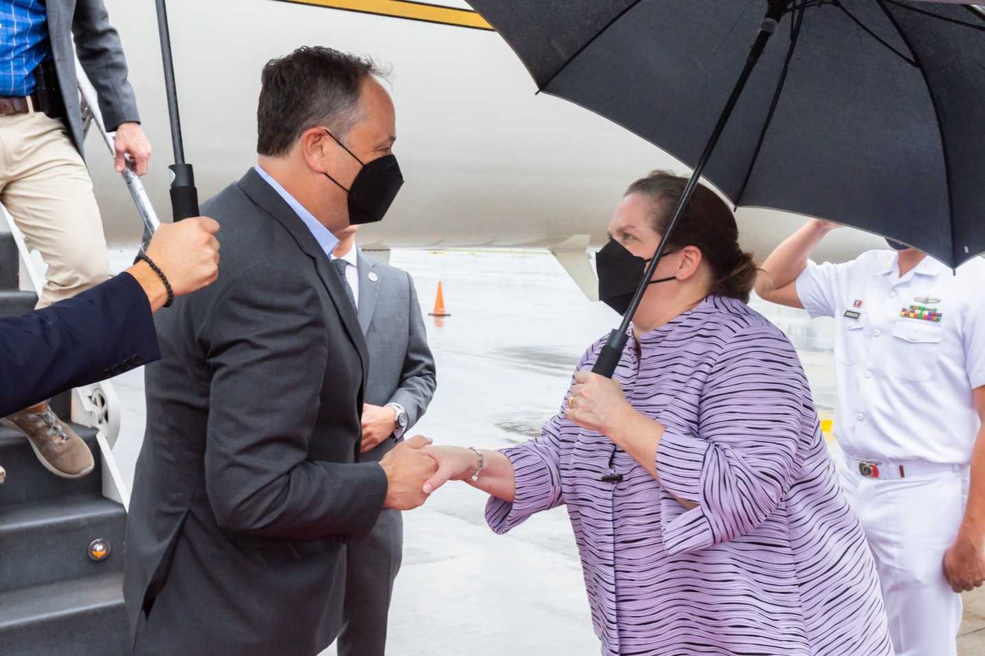 US Second Gentleman arrives in PH for Marcos inauguration