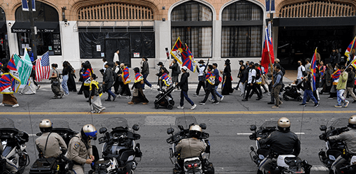 Xi Jinping focus of APEC demonstrations as he meets Joe Biden